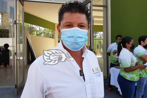 Con descacharrización y aplicación de abate, buscan prevenir dengue en Ixtac
