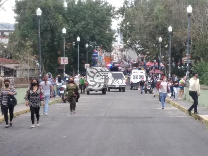 Ejecutan a comerciante en el puente Xallitic en Xalapa; detienen a presunto agresor