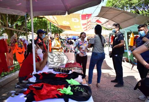 Con "expo – emprendedores Otoño – Invierno", busca reactivar economía de Acayucan