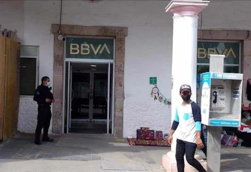 Usuarios detectan trampa en cajero automático, en Puebla