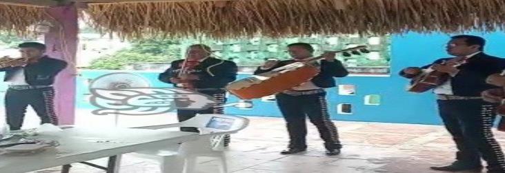 Mariachis despiertan recuerdos de pacientes con Alzheimer