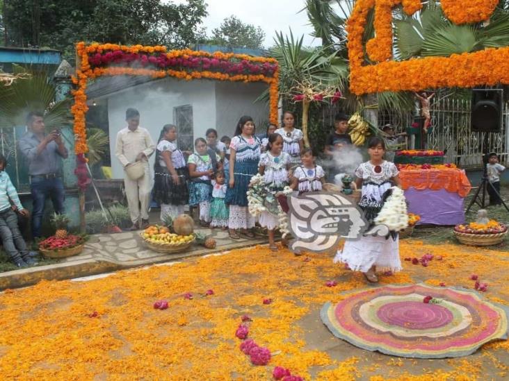 Preparan ritual prehispánico por Día de Muertos en Ixhuatlancillo