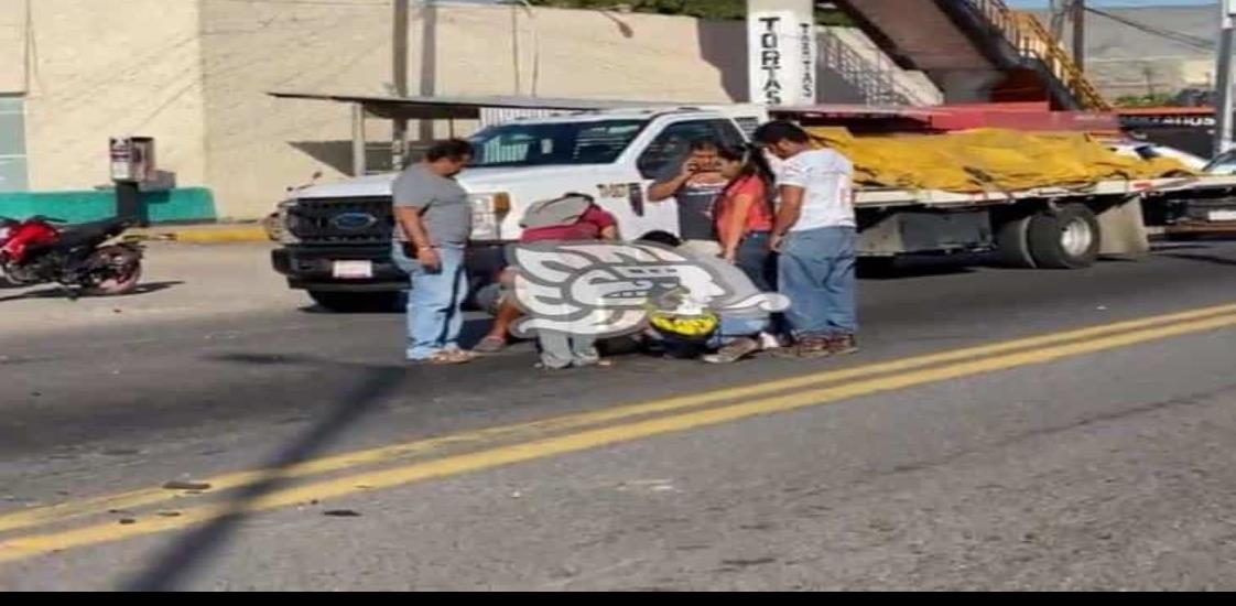 Ebrio motociclista provoca choque en la Poza Rica-Cardel