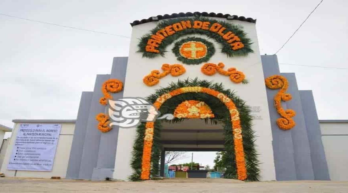 Abrirán panteones en la región de Acayucan