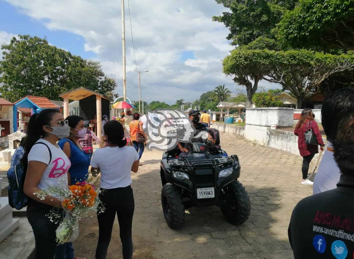 Transcurre con éxito celebración por “Día de Muertos” en Minatitlán