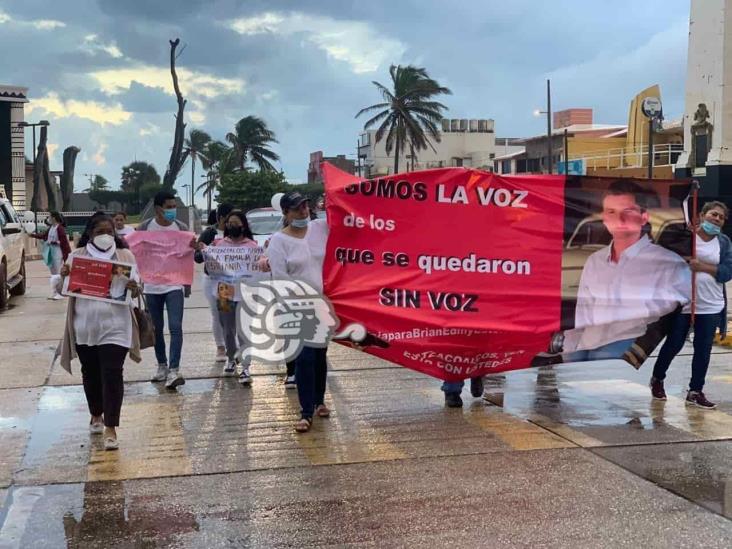 Exigen justicia para Edín con marcha en Coatzacoalcos