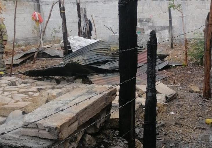 Arrasa fuego con vivienda de Casa Blanca