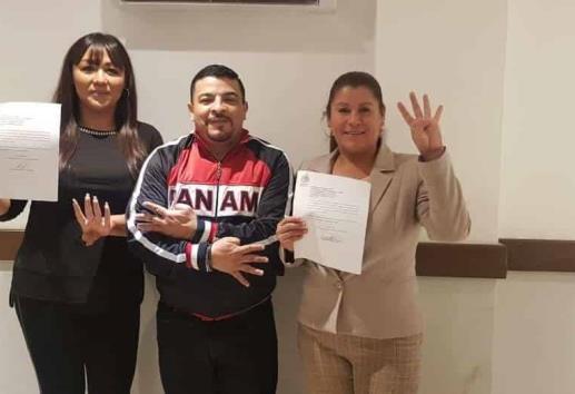 Suma Cazarin a diputadas perredistas a  Morena