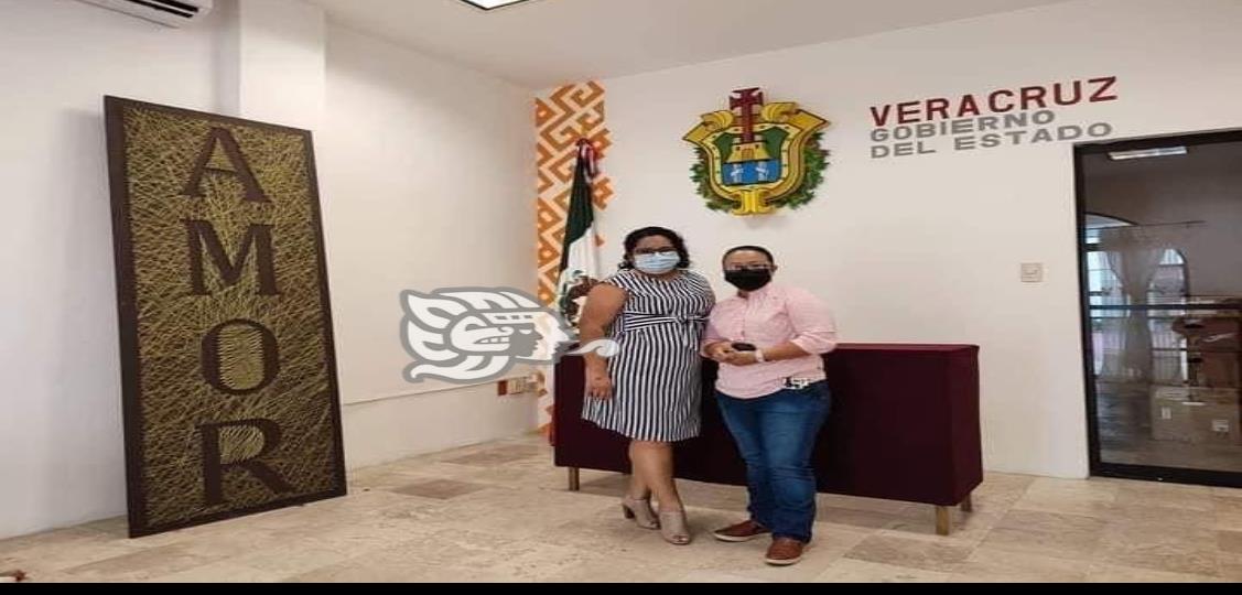 Nadia y Guadalupe, legalizan su amor en Coatzacoalcos