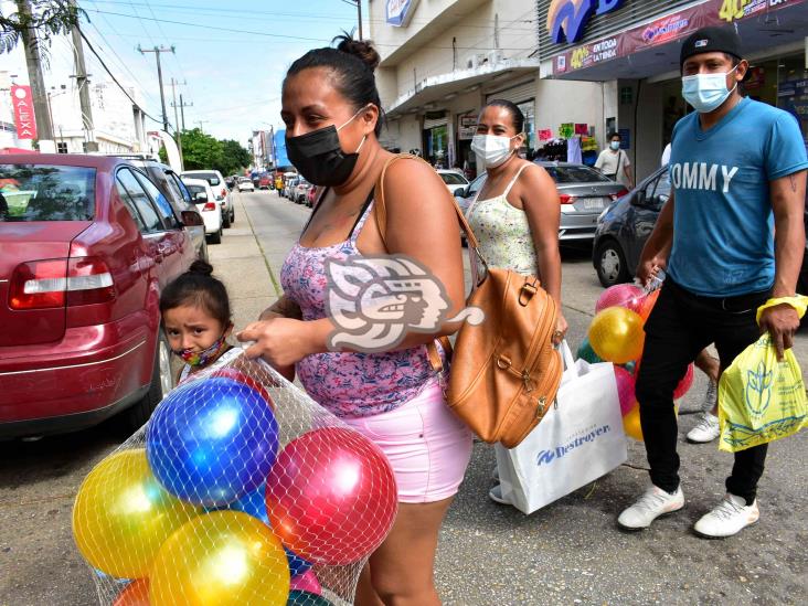 Por Buen Fin, un Día festivo muy activo en Coatzacoalcos