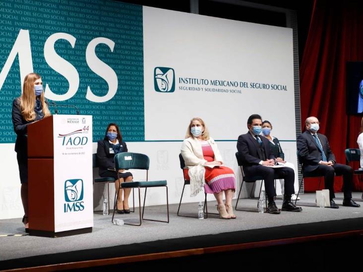 IMSS profesionalizó a su personal de atención para dar un rostro con dimensión social