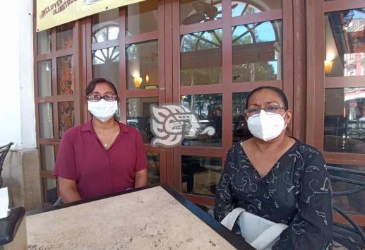 Docentes del CAIC en Medellín exigen pago de compensación