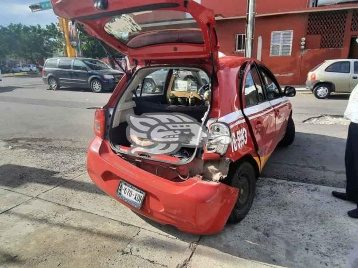 Choque entre dos unidades, deja una persona lesionada en Veracruz