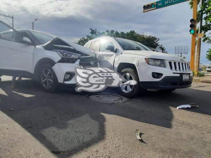 Choque entre dos unidades, deja una persona lesionada en Veracruz