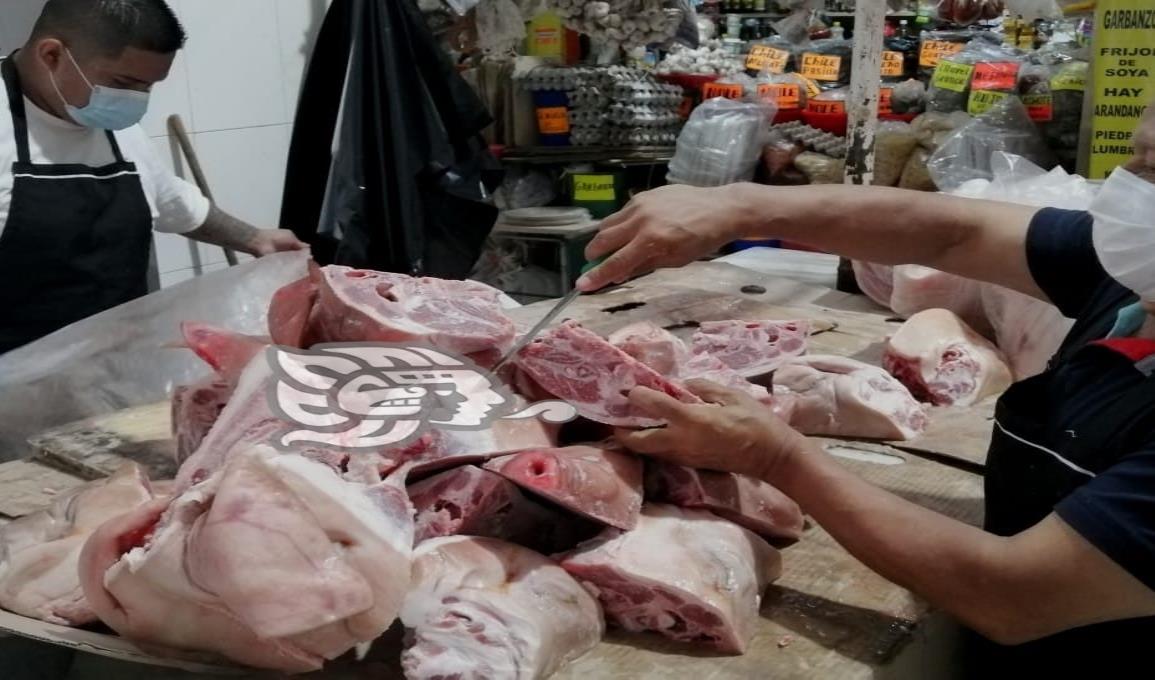 Aumenta la demanda de carne de cerdo en Coatzacoalcos