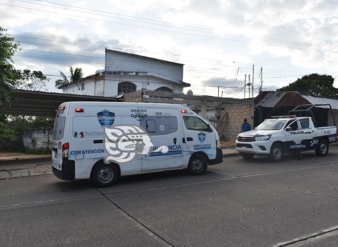 Apuñalan a soconusqueño durante robo de camioneta en la Soteapan-Acayucan