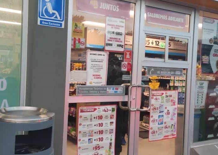 Asaltan de manera violenta Oxxo de Veracruz