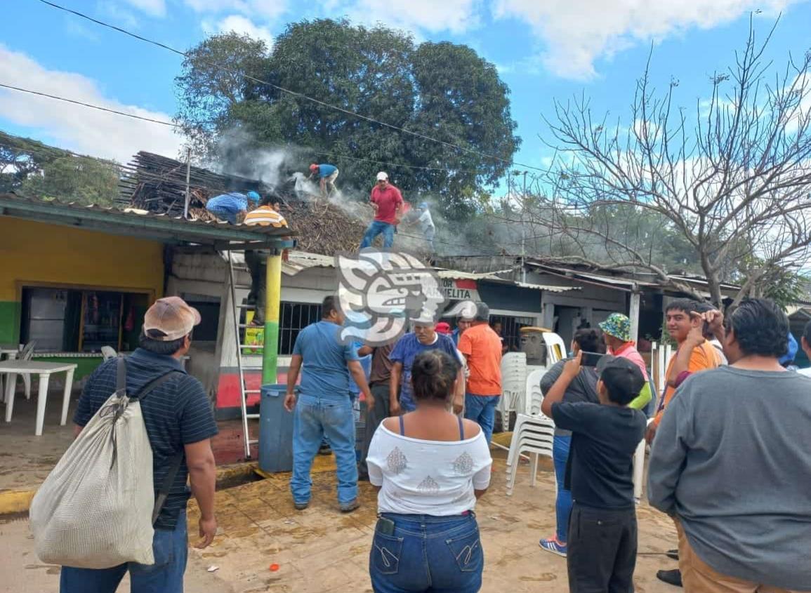 Se incendia comedor en el centro de Ciudad Isla