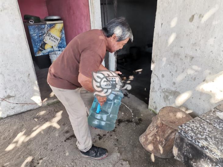 Contaminación en arroyos, 4 años intoxicando a Nanchital e Ixhuatlán