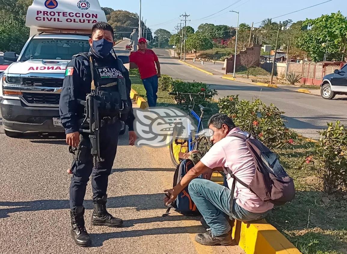 Comerciante lesionado tras derrapar en bicicleta en Oluta