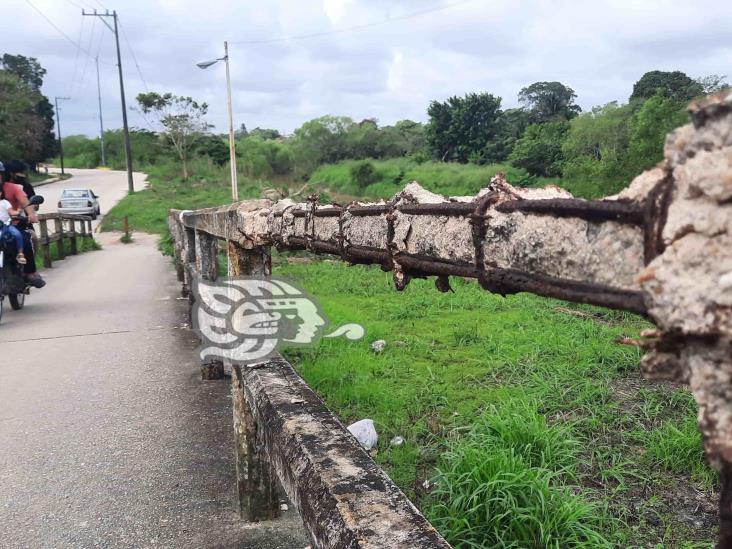 Puente ‘Cansino Marín’ de Agua Dulce presenta severos daños