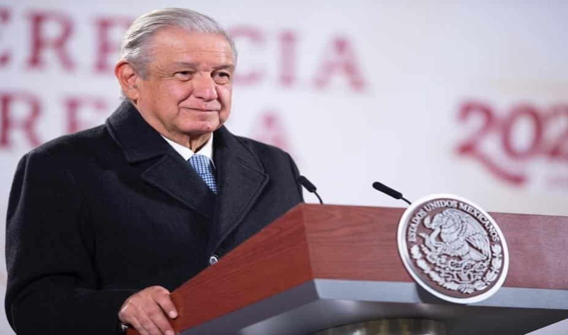 Todos somos Hugo: AMLO defiende a Gatell por acusaciones del manejo de la pandemia