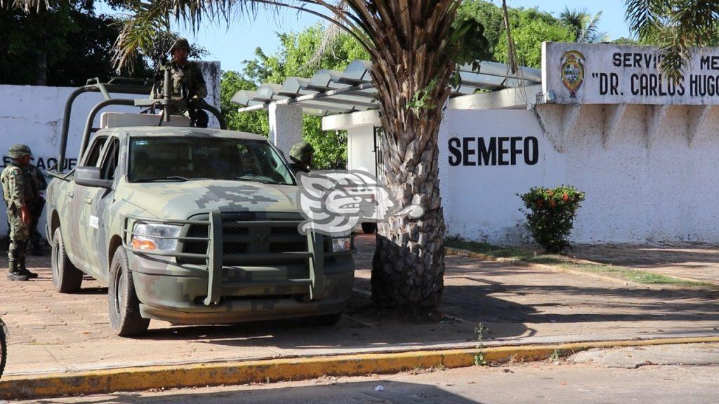 Localizan pierna humana afuera del SEMEFO en Cosoleacaque