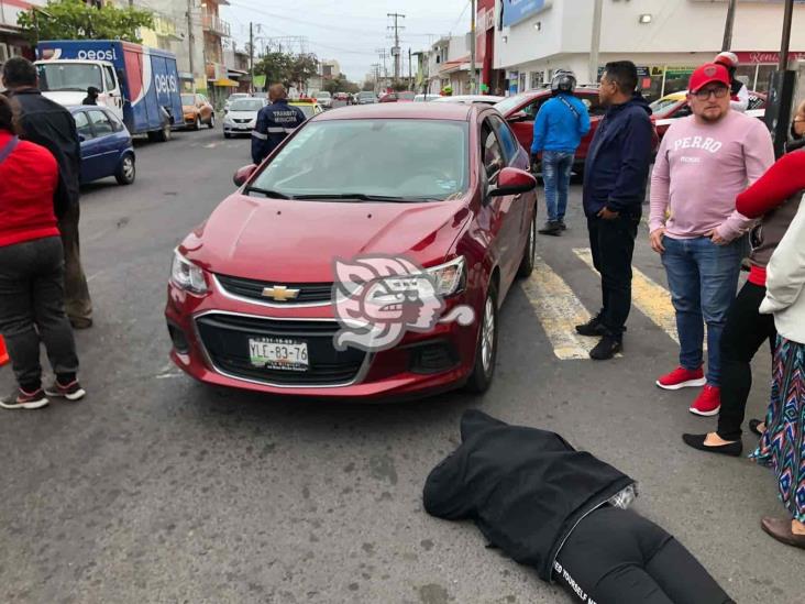 Atropellan a mujer en calles de Veracruz