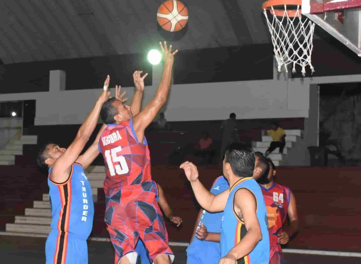 Van por el pase a semifinales en el Basquetbol Municipal