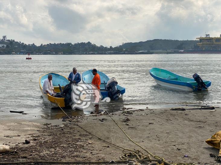 Potentes Frentes Fríos paralizan la pesca en Coatzacoalcos