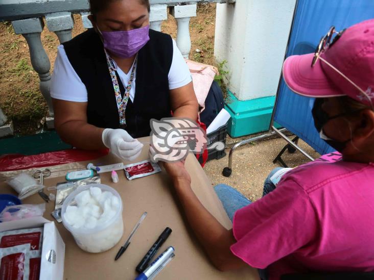 Conmemoran Día Internacional del Condón; promueven prevención en Coatzacoalcos