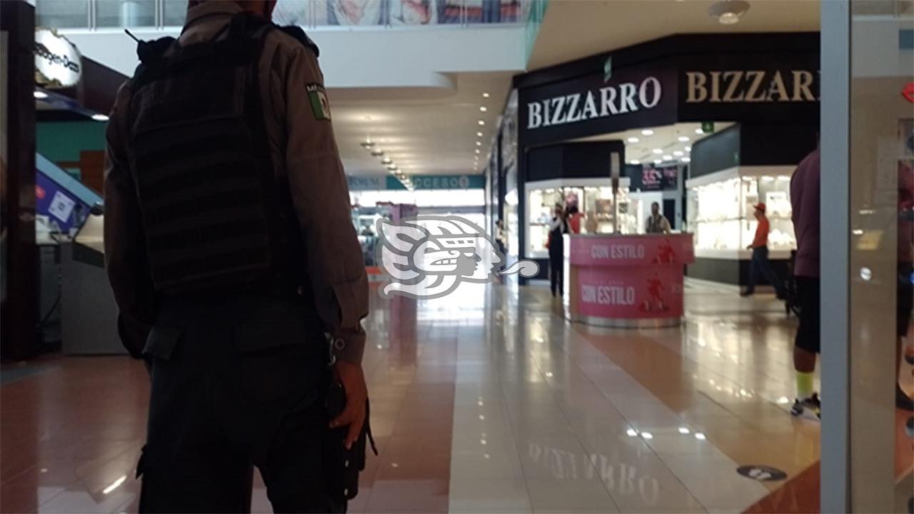 Violento asalto en centro comercial del sur, comando armado irrumpe en joyería