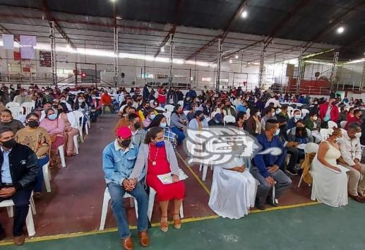 En Misantla hubo más de cien bodas civiles