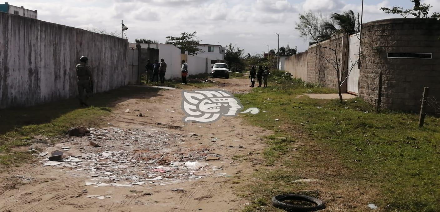 Hallan cuerpo ensabanado en colonia de Coatzacoalcos