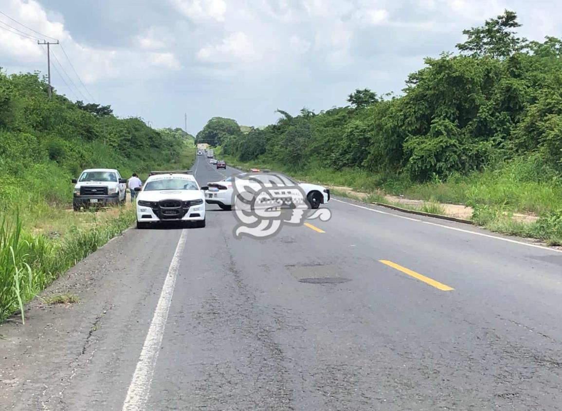 Le roban su motocicleta en el tramo Acayucan - Jáltipan