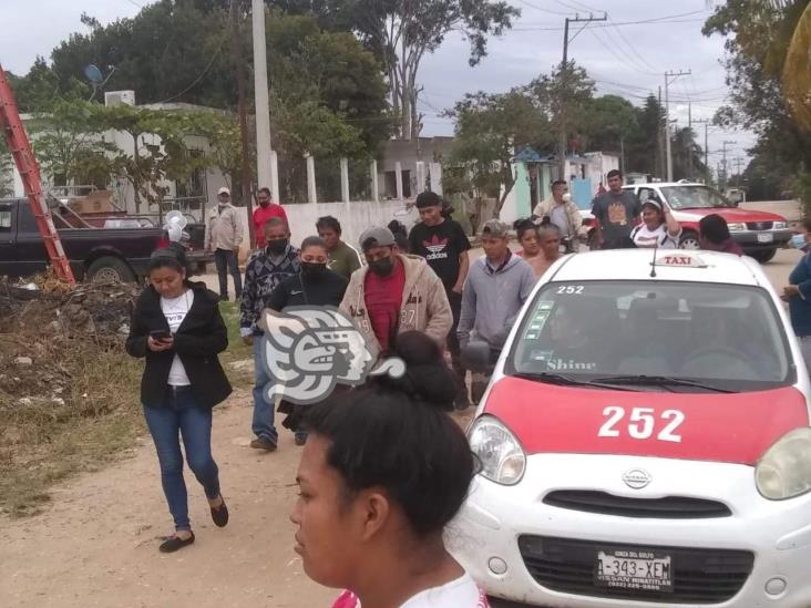 Envenenan perros y pollos en Jáltipan; piden intervención de autoridades