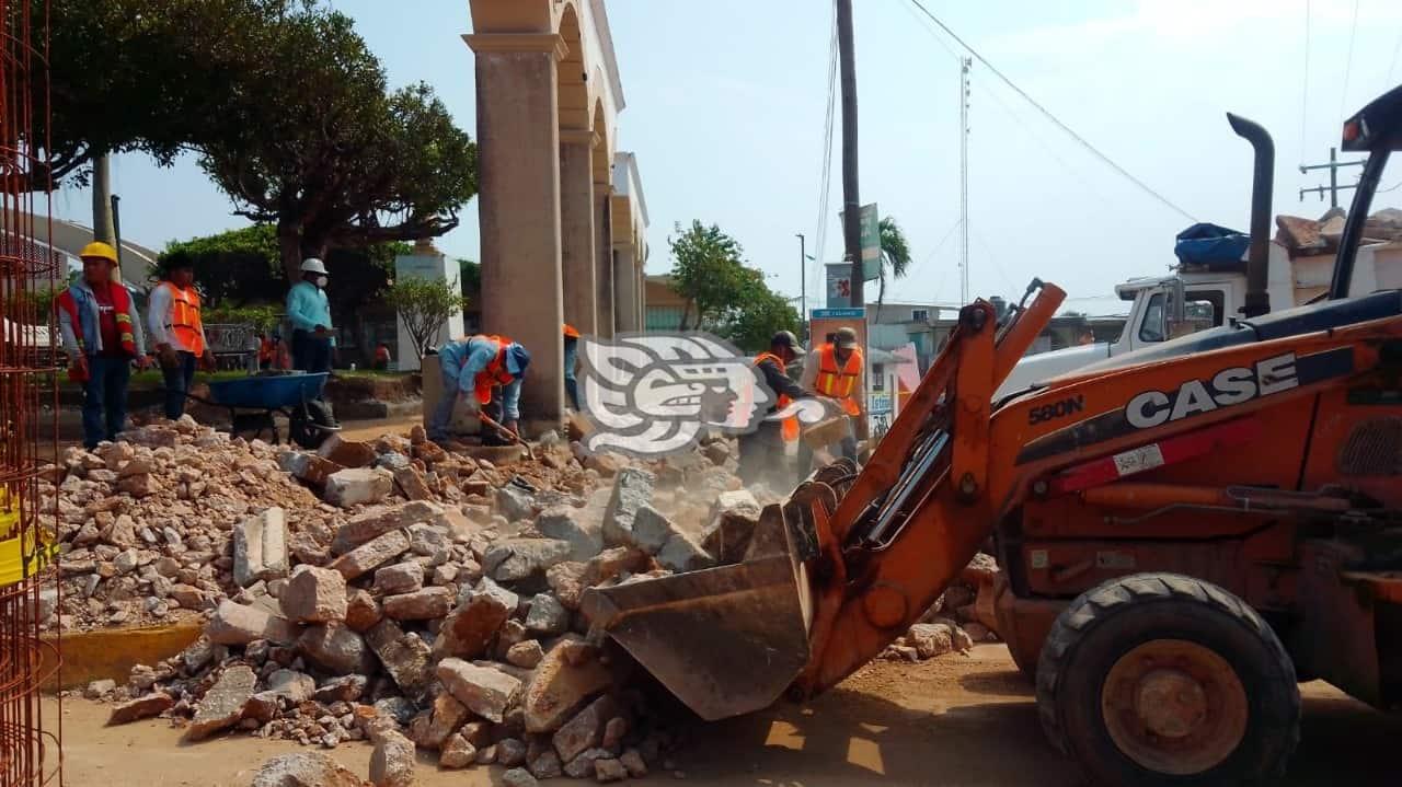 Líderes obreros de Cosoleacaque celebran trabajo en casa