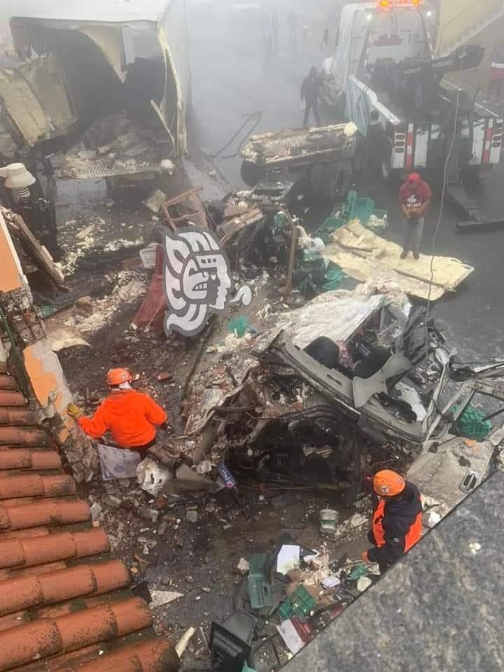 Sube a tres el número de muertos por accidente en Naolinco