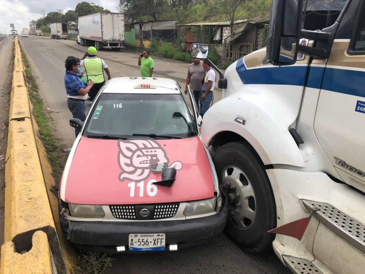 Taxista de San Juan fue arrastrado por tractocamión en la Transístmica