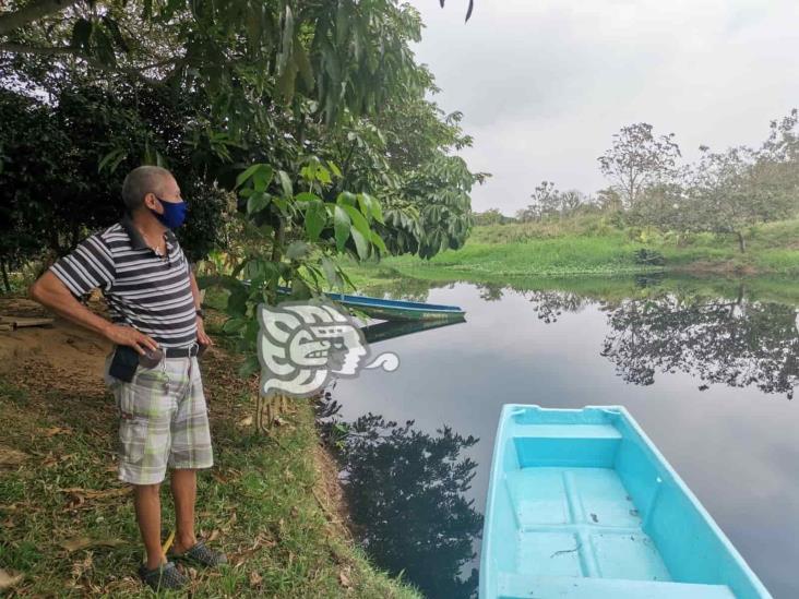 Sin solución, contaminación en arroyos de Nanchital e Ixhuatlán