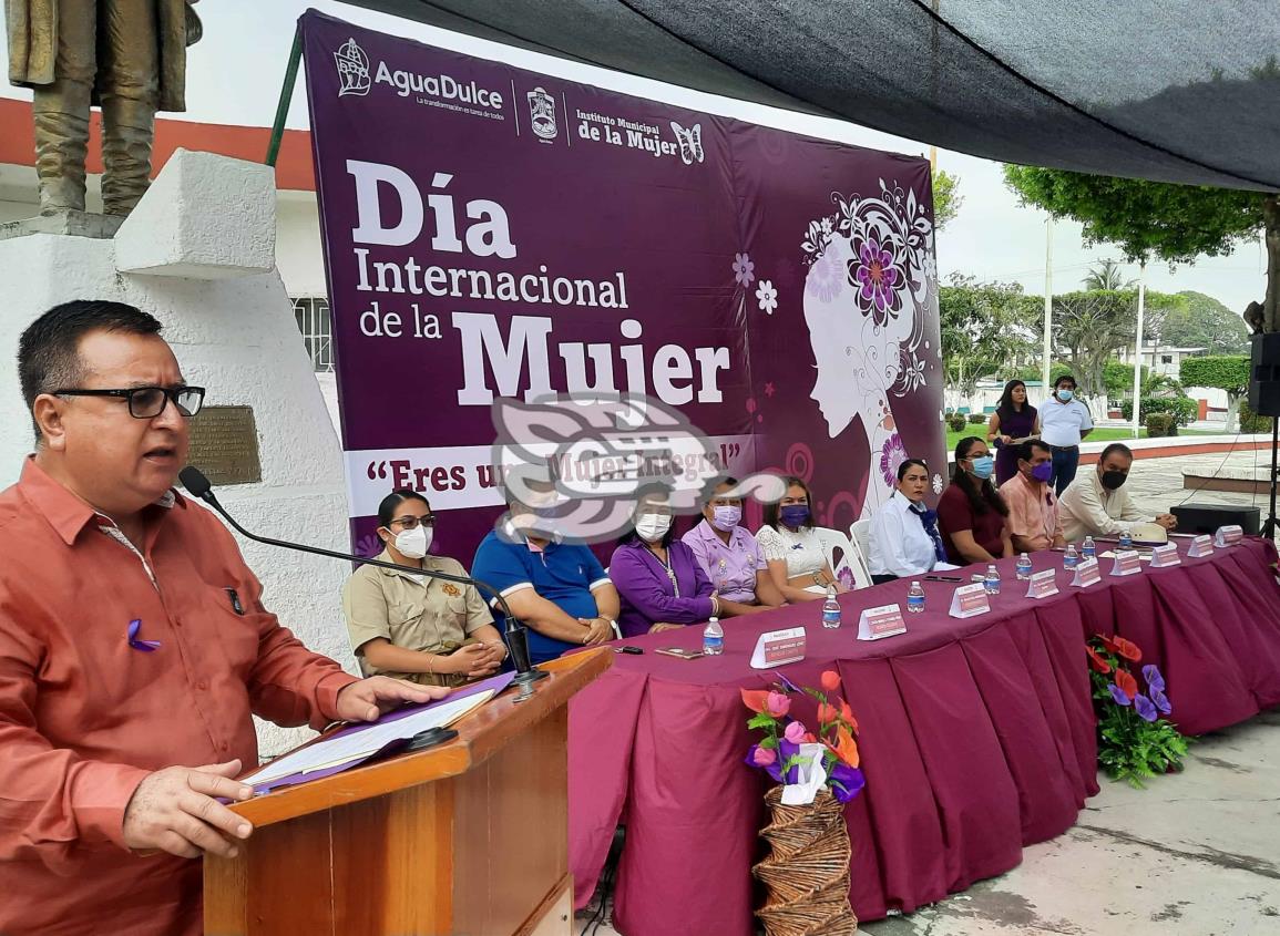 En Agua Dulce y Las Choapas, marchas, protestas y foros