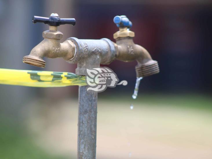 Se quedaron sin agua 21 colonias de Las Choapas