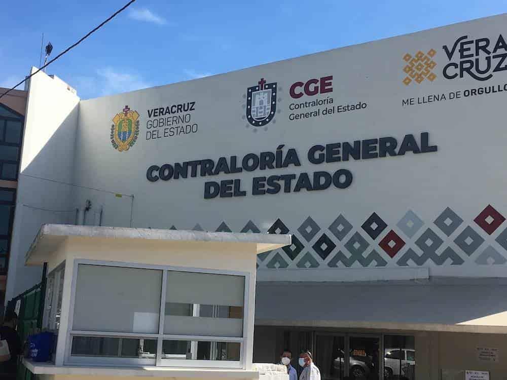 Contraloría oculta nombre de funcionarios sancionados en Veracruz