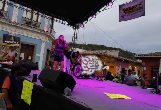 ¡Música con labor social! Grupo Marsan apoya a familias vulnerables de Coatepec