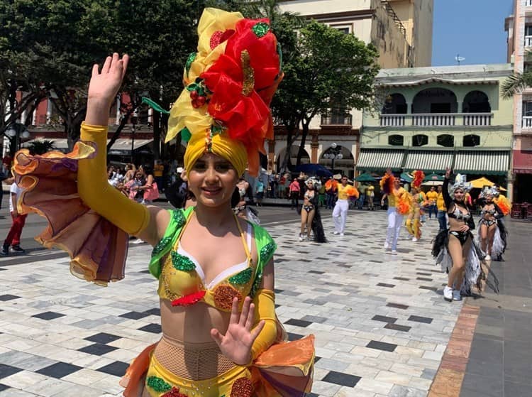 “Vale Queen”, influencer y gogo dancer; quiere ser Reina del Carnaval de Veracruz