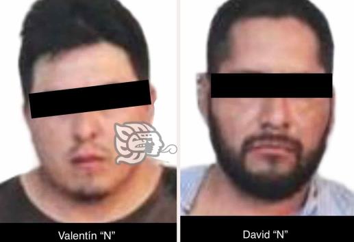 En Isla, detienen a dos narcomenudistas