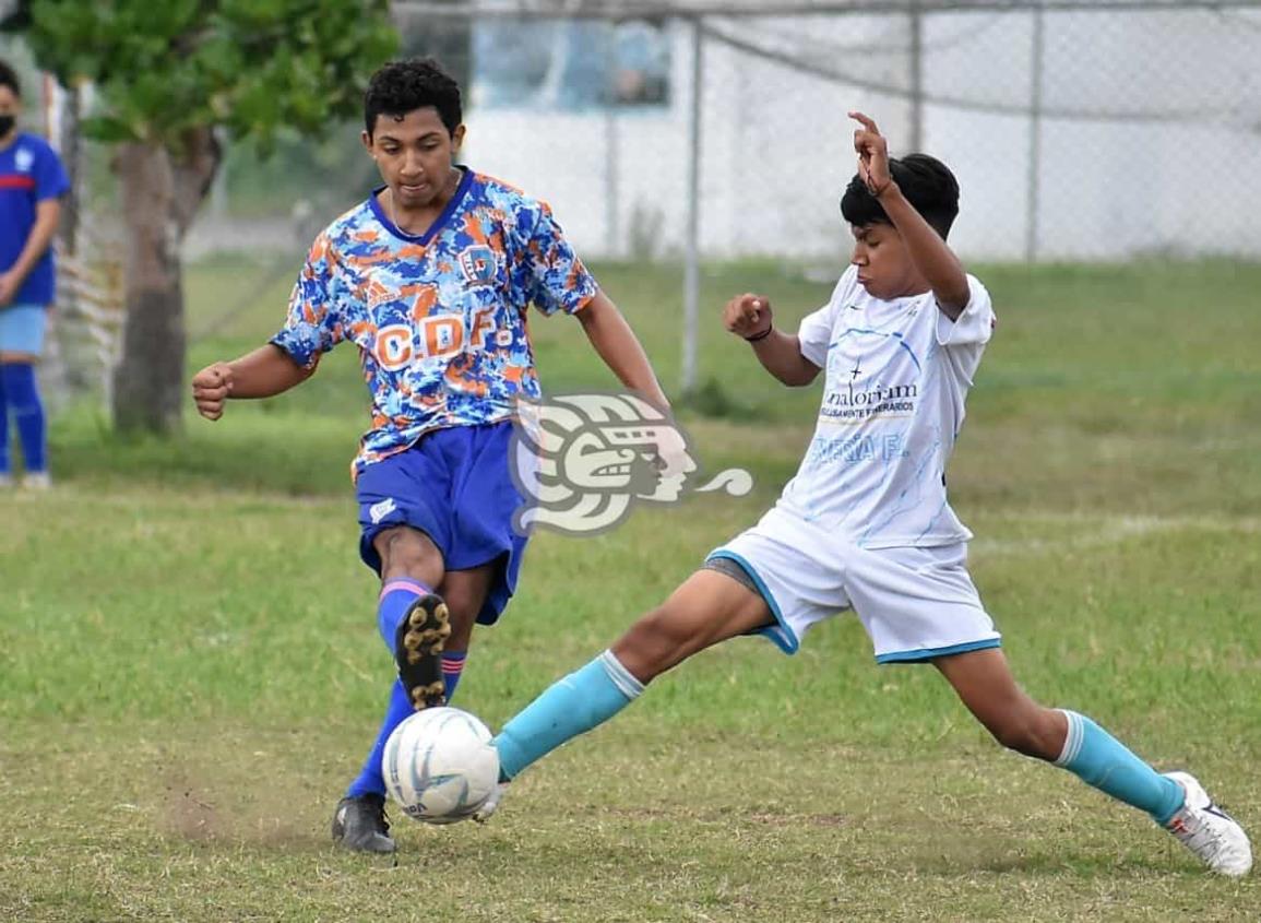 Inicia la J-18 en liga de futbol 