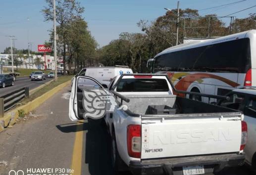 Choque por alcance deja 5 lesionados en Lázaro Cárdenas, en Xalapa
