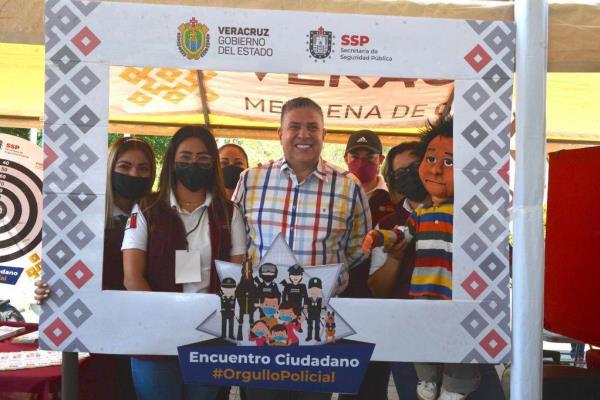 Participa SSP en Macro Feria Infantil en Xalapa