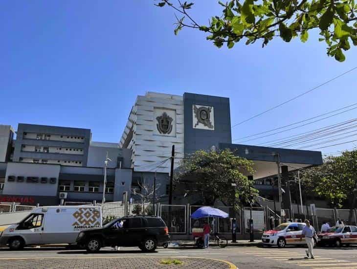 Toma protesta nuevo director del Hospital Regional de Alta Especialidad de Veracruz